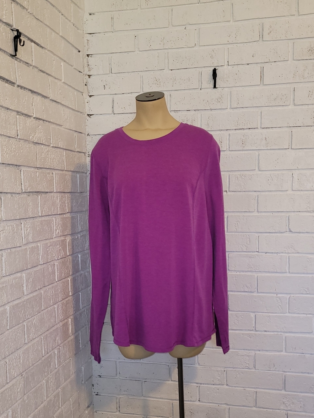 Avia Women’s Long Sleeve Activewear Top - Purple, XL (16-18)